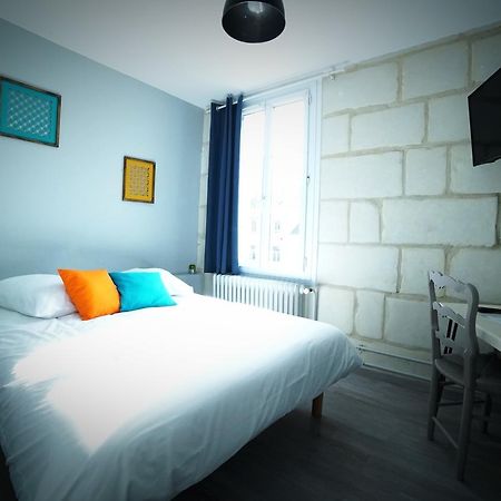 Château-du-Loir Hotel De La Gare מראה חיצוני תמונה